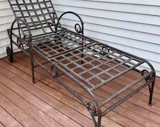 (2) Adjustable Lounge Chairs