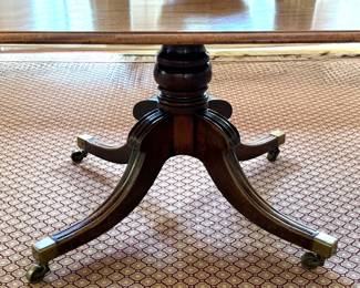 pedestal detail