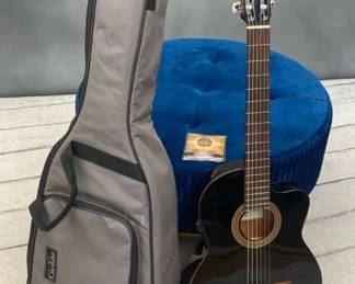 VBB109 Cordoba C5-CET BK Acoustic-Electric Classical Guitar w/Softcase & Set of Strings