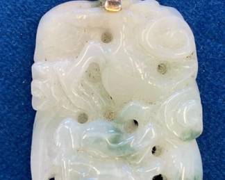 VBB508 Vintage Hand Carved Moss on Snow White & Green Jadeite Jade Pendant