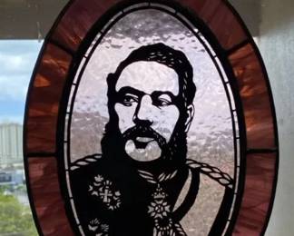VBB501 Exquisite Handmade Stained Glass with King Kalākaua Silhouette Portrait