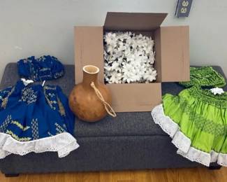 VBB167 Hawaiian Pa'u Hula Skirt & Top Sets, Ipu and Beautiful Foam Flowers