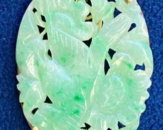 VBB506 Vintage Brooch/ Pendant Pierced-Carved Green Jadeite Jade Bird Among Flora