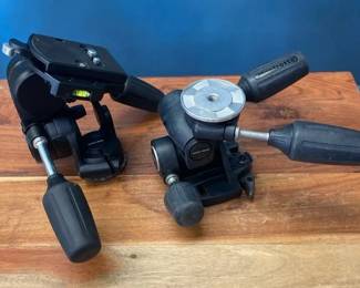 VBB121 Manfrotto 804RC2 and 808RC4 3-Way Pan-Tilt Tripod Heads