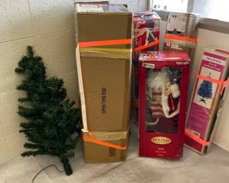 VBB204 Winter Wonderland & Santa Too