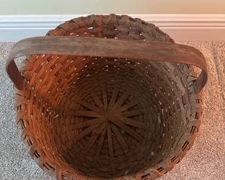 #80 - $100 - Antique Primitive American hand-woven ash wood splint basket 14x14 approx.