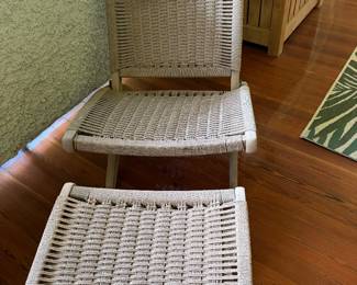 #70 - $130 - Set of 2 folding macramé chairs 24x26x28 with bench
