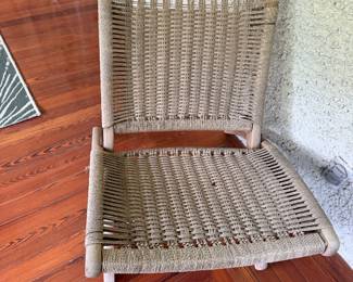 #70 - $130 - Set of 2 folding macramé chairs 24x26x28 with bench