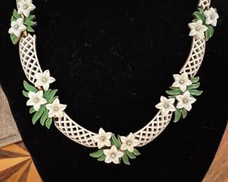 #30 -$150 Vintage Trifari signed necklace white / floral