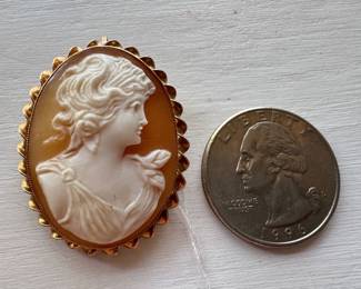 #13 - $120 14kt tested gold cameo