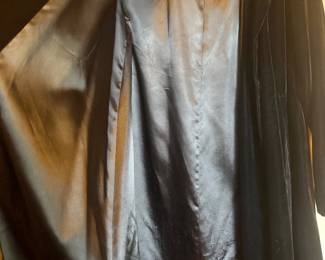 #53 - $90-Black velvet vintage coat with fox collar
