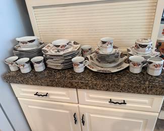 #82 - $90 -Mikasa Far East set of China - not complete set