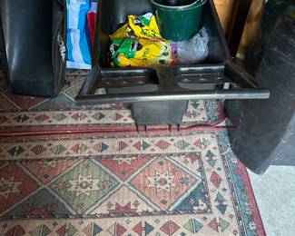 Beach Chairs, Lawn/Yard/Garden Tools, Rugs