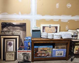 Kitchen and Decor items