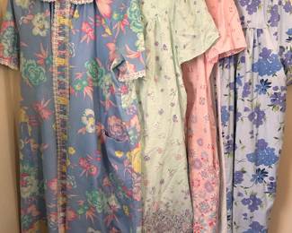 AROUND THE HOUSE ROBES, VINTAGE