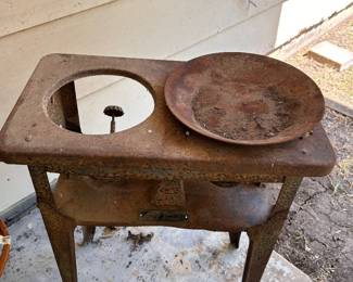 MONTGOMERY WARDS 1910-1930 KEROSENE CAMP STOVE