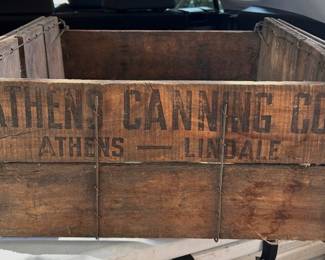 SPECIAL! 1940s EAST TEXAS VEGETABLE SHIPPING CRATE