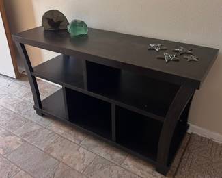 TV / ELECTRONICS CONSOLE