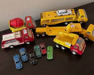 OLD TOYS, TRUCKS