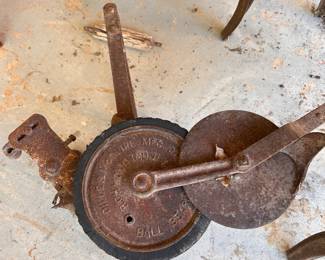 ANTIQUE REEL LAWN MOWER, DIAMOND MFG, 1915-1935