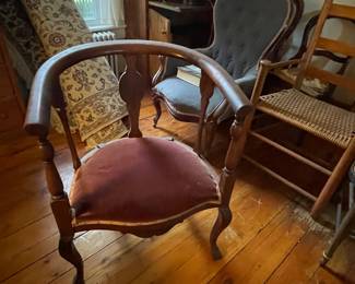 Edwardian mahogany tub chair
