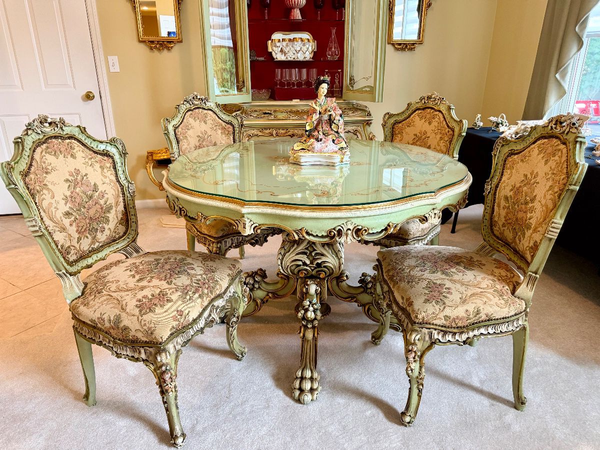 Rococo/ baroque Italian Furniture 