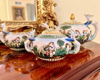 Capodimonte dragon handle Tea set 
