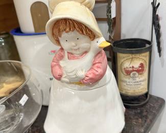 granny core cookie jar