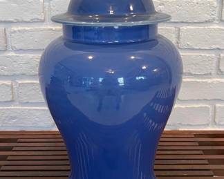 $85~ Williams Sonoma Home Temple Jar