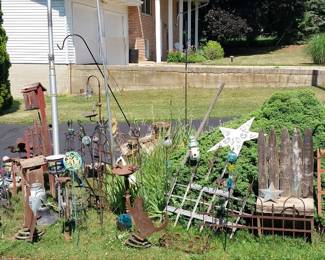 outdoor wall art, shepherd’s hooks, bird houses, bird feeders, metal statuary, wood statuary
