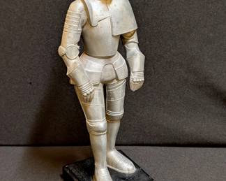 Vintage Knight in Armor Mechanical Table Lighter