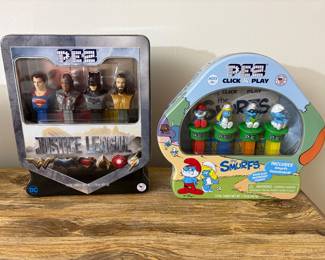 Justice League & The Smurfs Collection Sets