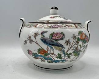 Wedgwood Kutani Crane Bone China Sugar Dish