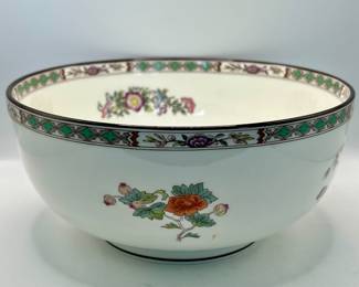 Wedgwood Kutani Crane Bone China large serving bowl