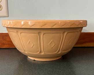 Large mixing bowl
