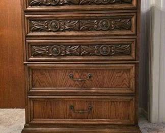 LANE FURNITURE 5 Drawer Dresser