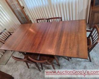 Classic Mid Century Modern WILLETT Solid Transitional Cherry Wood Drop Leaf Dining Room Table with 6 chairs and 1 Leaf