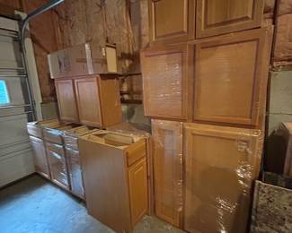 Full set of kitchen cabinets 