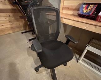 Office chair 