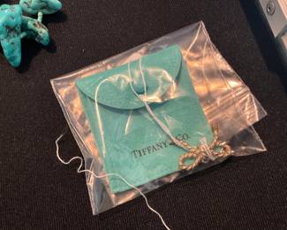 TIFFANY & CO 14K GOLD & STERLING RIBBON BOW PIN