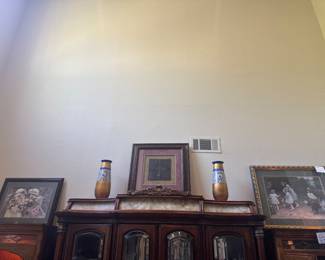 Vases and wall art 