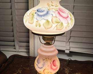 Gone with the Wind vintage Hurricane lamp