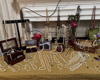 Custom pearls 