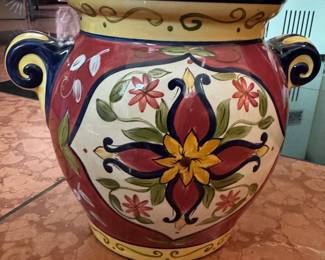 Pier imports vintage vase