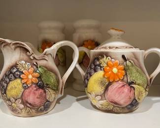 Vintage cream/sugar and salt/pepper