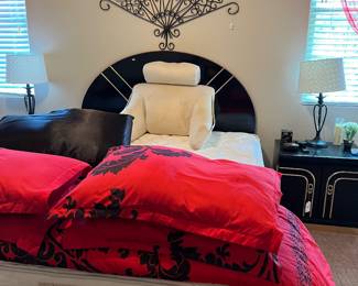 Black Laquer Queen Headboard, comforter set