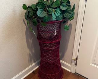 Wicker Plant stand