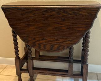 Oak Gate Leg Table