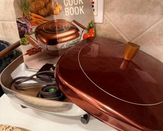 Mid-century modern Wear-Ever Hallite Electric Fry Pan