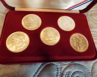 % Coin Set
